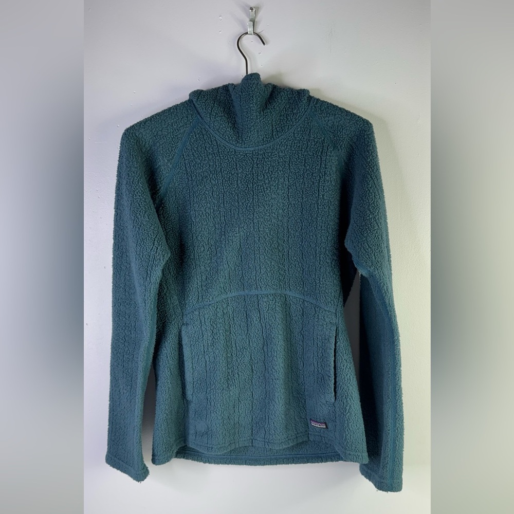 Vintage Patagonia Blue Women's fleece pullover hoodie size medium